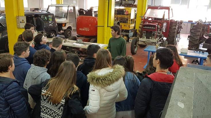 Elgoibarko industria eta Lanbide Heziketa zentroak barrutik ezagutu dituzte DBHko ikasleek