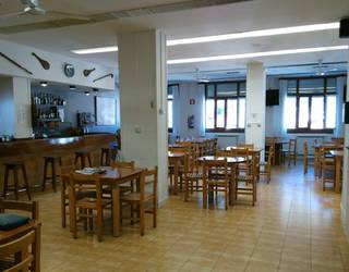 Itxaropena jubilatuen etxeko tabernaren kudeaketa lehiaketara atera du Soraluzeko Udalak