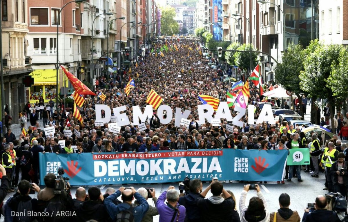 Soraluzeko Gure Esku Dagok autobusa antolatu du zapatuko manifestaziora joateko