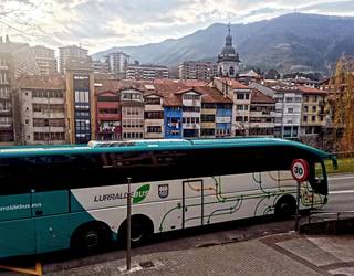 Avanzako autobusen greba bertan behera laga arren, ELAk ohartarazi du “gatazka” ez dela amaitu