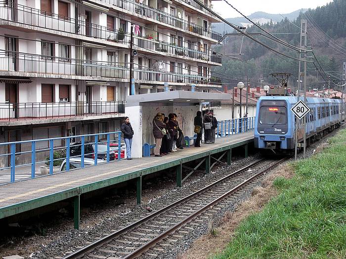 Udako tren zerbitzua jarriko du martxan Euskotrenek datorren astean