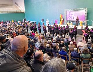 Goraino bete zen Aldats pilotalekua Mila Idiakezen omenez antolatutako ekitaldian