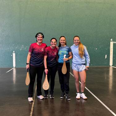 Debako emakumezkoen binakako pala txapelketa herrikoia (gomazko pilotarekin)