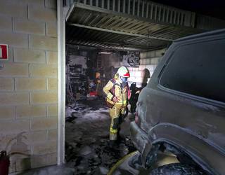 Garaje batek su hartu zuen domeka gauean Altzolan