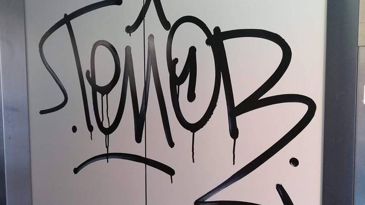 Grafitiak debekatuta daudela gogorarazi du Udalak