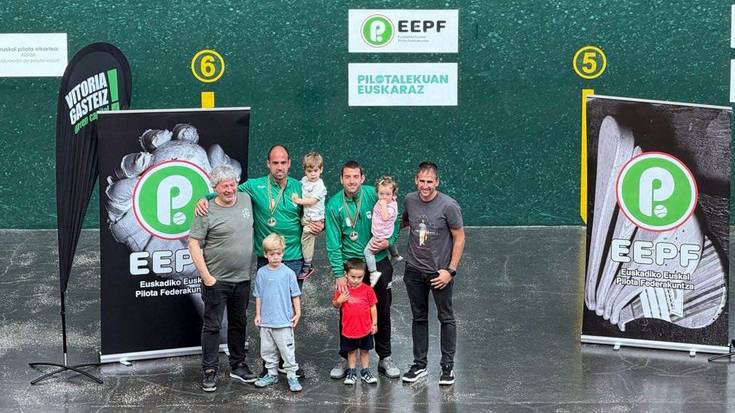 Txapelak gutxigatik ihes egin die Lizarralderi eta Arrizabalagari