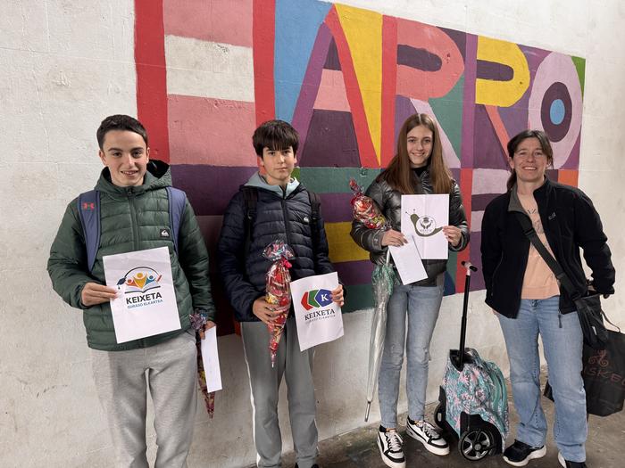 Keixeta guraso elkartearen logo lehiaketak baditu saridunak