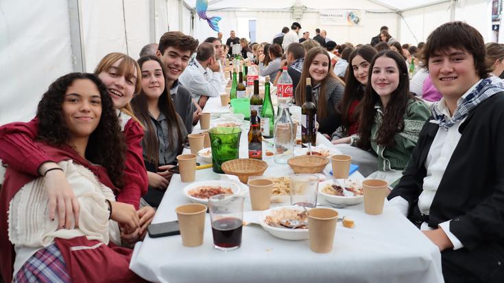 Babajanerako txartelak ordubetean agortu dira