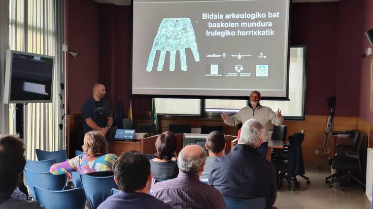 Megalitismoaren inguruko azken berriak ekarriko ditu Mendarora Juan Carlos Lopez arkeologoak