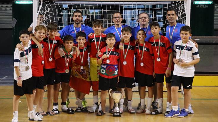 Unax Carrascosa Europako txapeldunorde izan da Espainiako selekzioarekin 13 urtez azpiko gorren areto futbolean