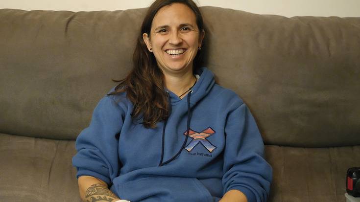 Iratxe Astigarraga, Debako Death Cafe-ko kidea: "Nostalgiaz gogoratzen ditut janari berezi haiek eta sukaldeko usaina"