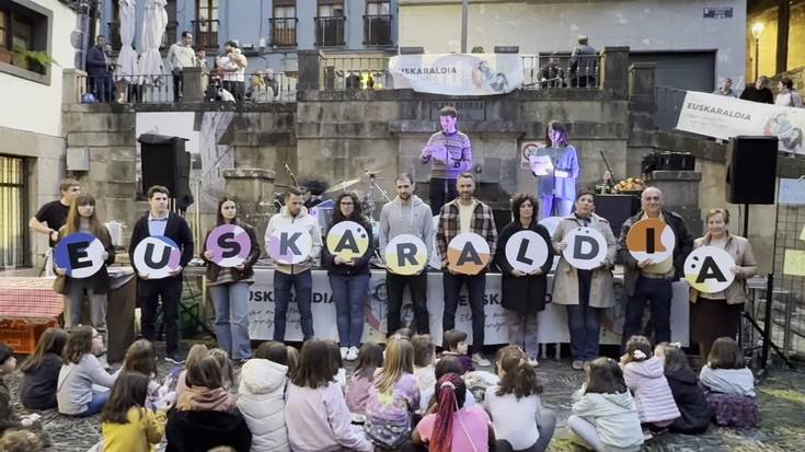 Euskaraldia bertan da; eguenean, maiatzaren 15ean, hasiko da 11 egun iraungo dituen ariketa soziala