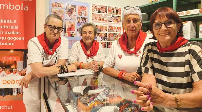 Guztira, 3.700 opari banatuko ditu Debako Caritas elkarteak aurtengo tonbolan