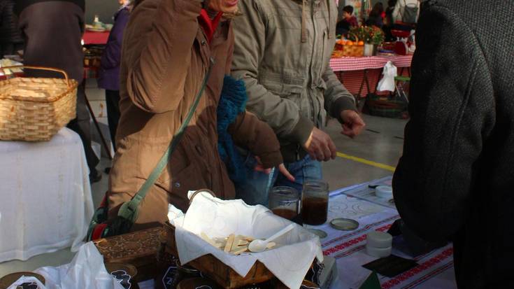 Elgoibarko ekoizleak sarituak Debako Soro Feria Eguneko gazta, ezti eta barazki lehiaketetan