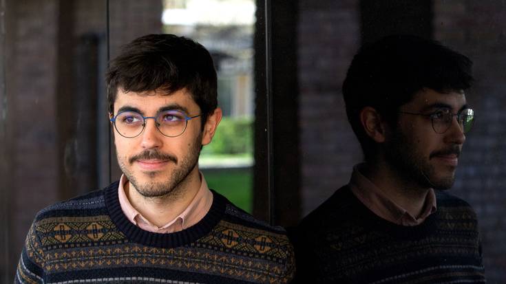 Beñat Iturbek 'Ordubete' ikuskizuna aurkeztuko du Debako Kultur Elkartean