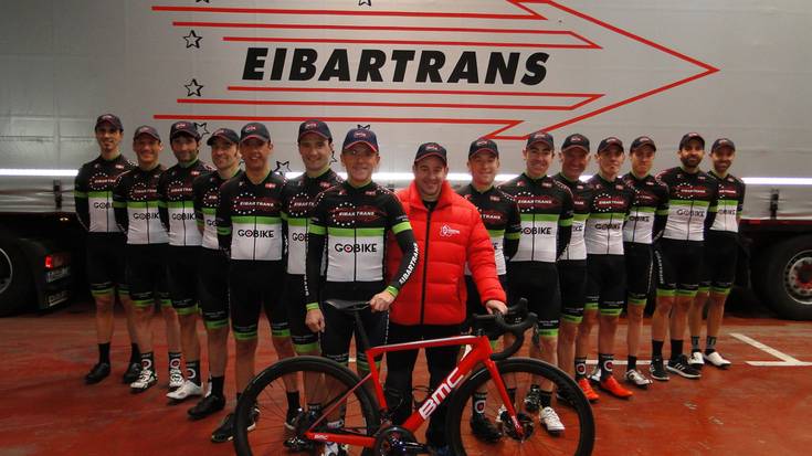 Eibartrans-Gobike taldeak hiru txirrindulari elgoibartar izango ditu aurten ere
