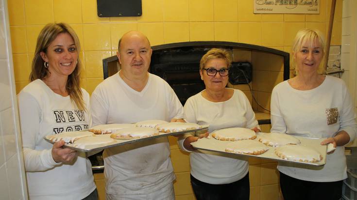 80 kilo San Blas egingo dituzte Mendizabal okindegian San Blas bezperako egunetan