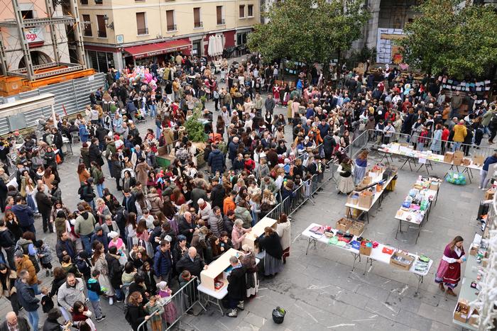 2.500 opari baino gehiago banatuko ditu Elgoibarko Izarrak abenduaren 24ko tonbolan