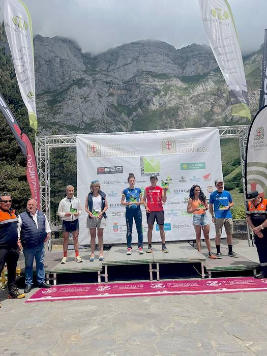 Ainhoa Lendinez beteranoen podiumera igo da Fuente De-ko igoera bertikalean