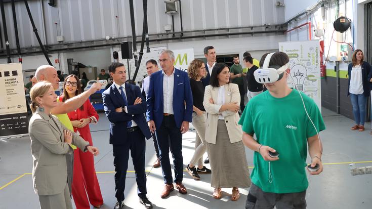 Pradales lehendakariak Elgoibarren inauguratu du Euskadiko Lanbide Heziketako ikasturtea