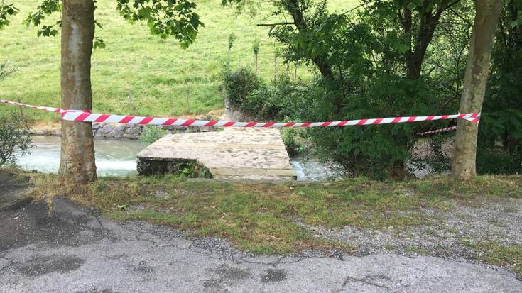 Presape itxi du gaur Mendaroko Udalak, egunotako jende pilaketengatik