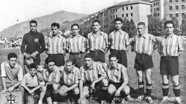 Eibarko Ipurua zelaiaren inaugurazio eguneko partida ofiziala