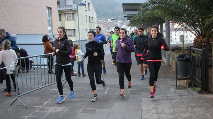 Saltaka esan diote agur Mendaron 2018. urteari