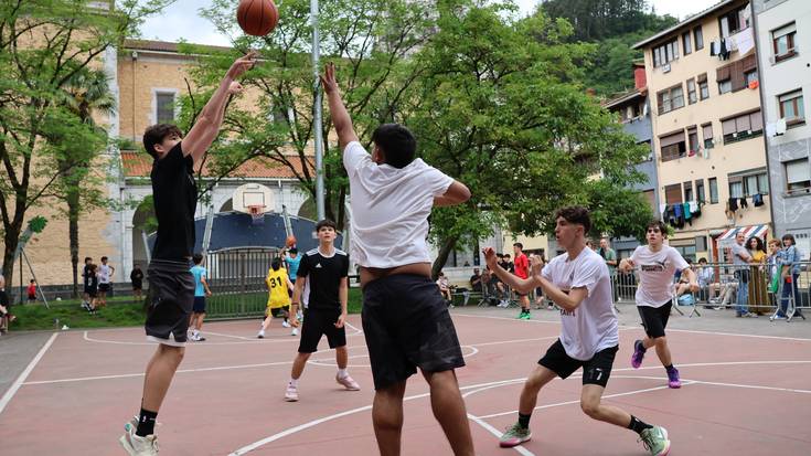 3x3 saskibaloi txapelketa, bideoan