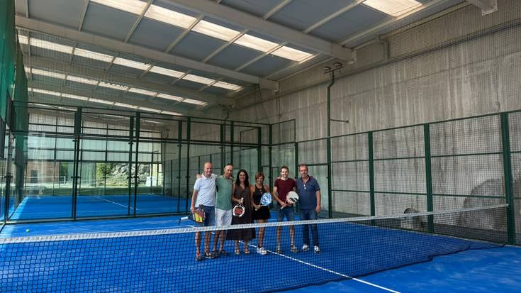 Amaitu dituzte Mintxetako padel pistak berritzeko lanak
