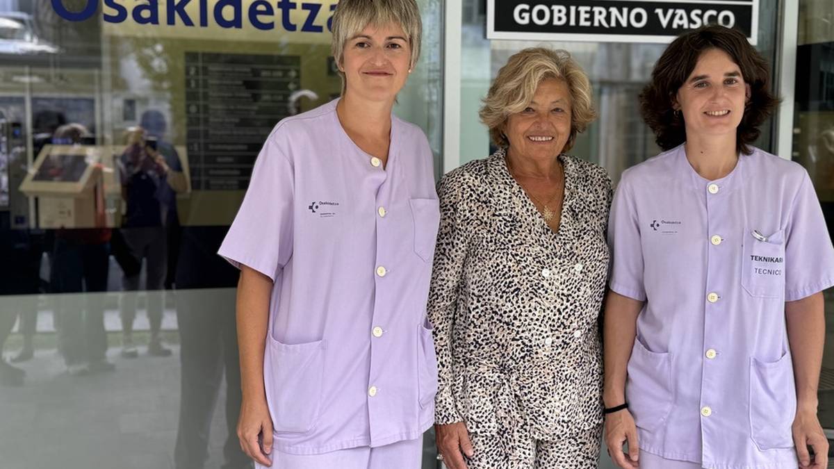 Estreinatu dute dentsiometro berria Eibarko Ospitalean, 17 pazienterekin
