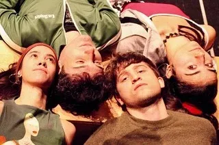 Antzerkia nerabeentzat: Rednudes