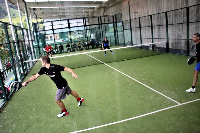 20.000 euro inbertituko ditu Elgoibarko Udalak, padel pistak berritzeko