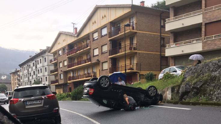 Auto bat irauli da Mendaron, Arranbide parean