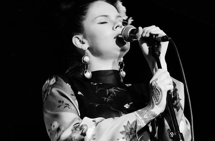 Gaztetxoentzako harmonika ikastaroa eta Ina Forsmanen kontzertuarekin hasiko da musika beltzaren asteburua, "Blues Hotsak" jaialdian