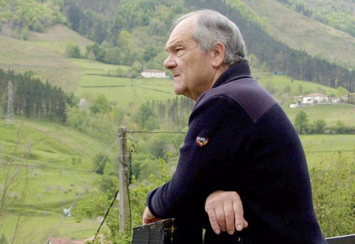 'Txillarreko sukaldaria' liburuaren aurkezpena eta dokumentalaren emanaldia