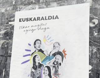 Txupinazoarekin hasi dute Mendaron Euskaraldia ariketa
