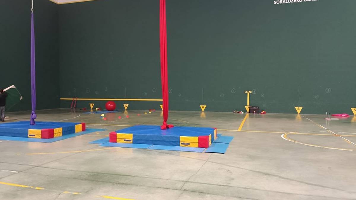 Ume eta gaztetxoentzako Zirku Tailerra antolatu da martxoaren 1erako