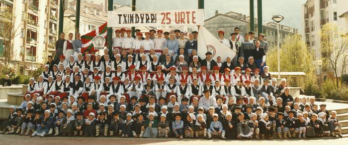 Duela 25 urte