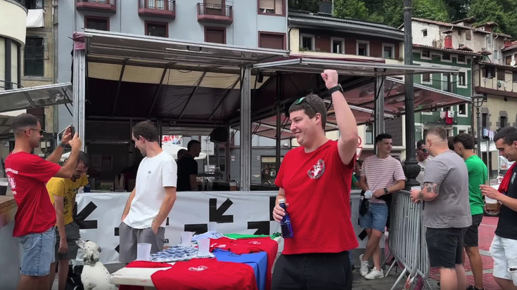 "Giro polita" ipintzera datoz gazteak