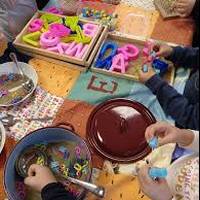 Literatur aretoa: "Hizki hazka"