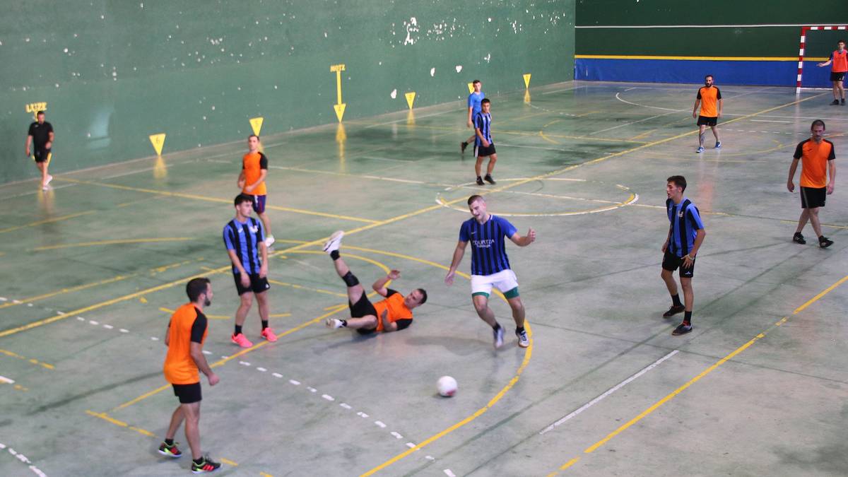 Asteburu honetan Kopako finalerdiak eta hurrengoan Ligakoak