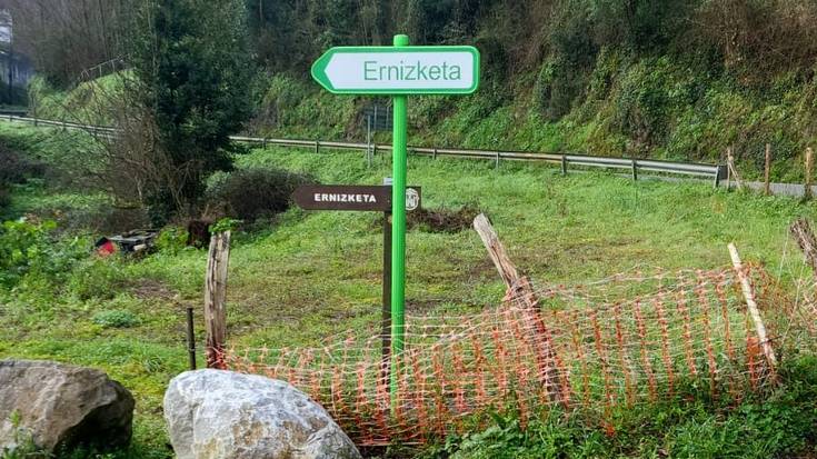 Soraluzeko Udalak seinaleak ipini ditu baserri bideetan