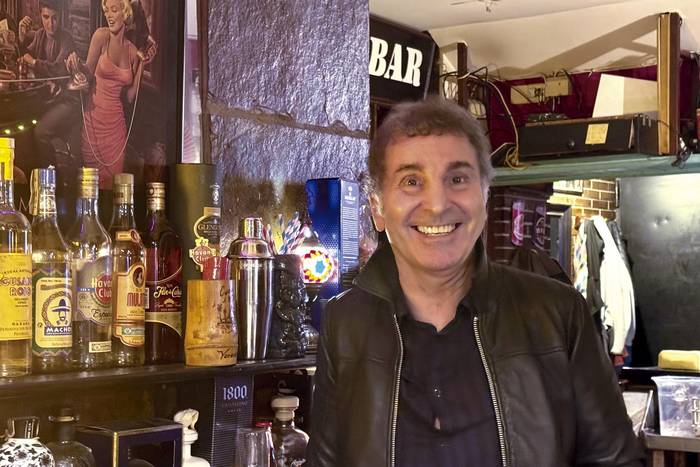 Manolo Vazquez: "Asko gustatzen zitzaion adarra jotzea eta erantzun zorrotzak ematea, baina errespetuz beti"