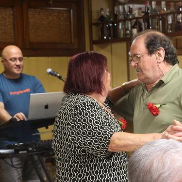 Dantzaldia, Mendaroko jubilatuetan