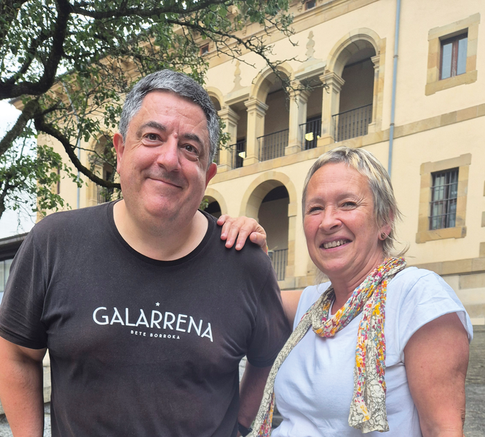 Asier Ibaibarriaga eta Edurne San Martin: “Txillarren kozinatu zen Euskal Herrian gaur egun bizi dugun egoera”