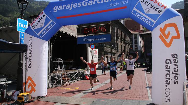 Gustura egin zuten korrika Alejandro Rodriguez Memorialera bertaratu ziren korrikalariek