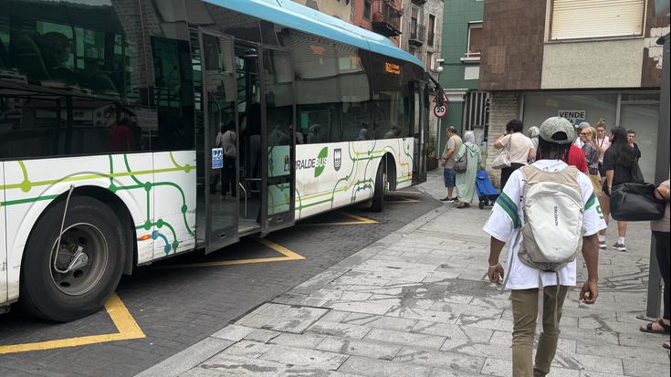 Asteburu honetan ere autobusen greba