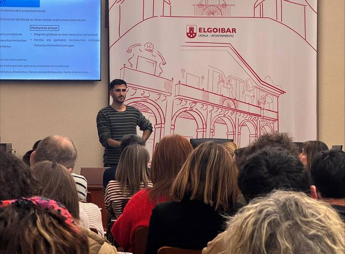 "Arazoei  aurre egiteko  dauzkagun irtenbideak  murriztea dakar  pilulen kontsumoa  naturalizatzeak”