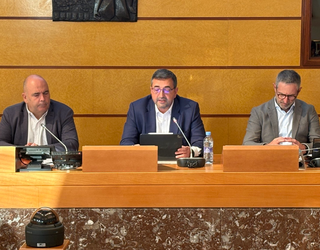 Udal- eta foru-gobernuen inplikazio falta salatu du Saihesbidearen Aldeko Plataformak