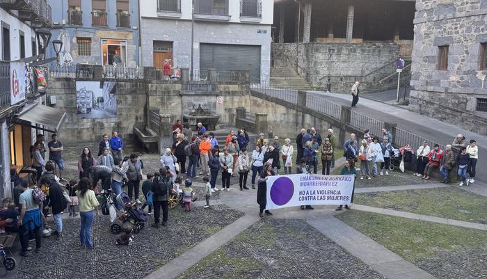 Irmo gaitzetsi zuten emakume iruindarraren heriotza